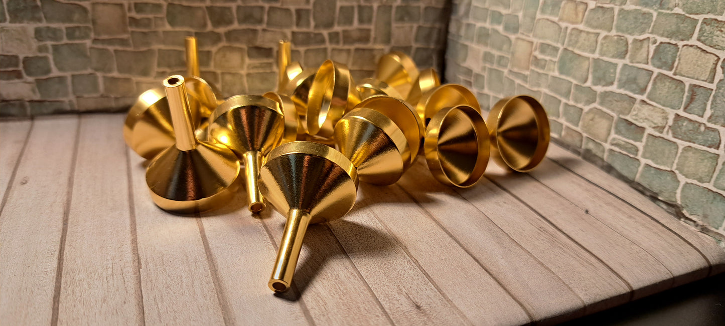 2x Mamod/ Wilesco/ SEL Metal Funnel