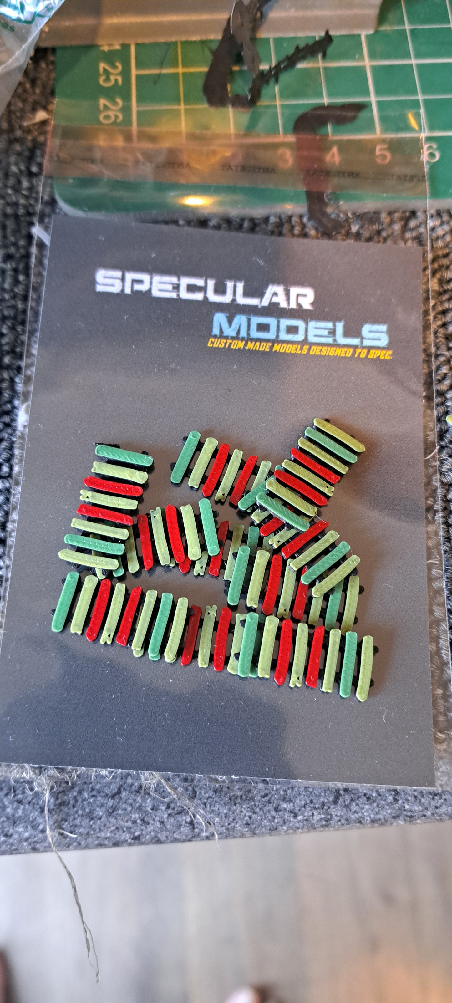 1/76th Scale Fairground Crazy Fence (10pcs)