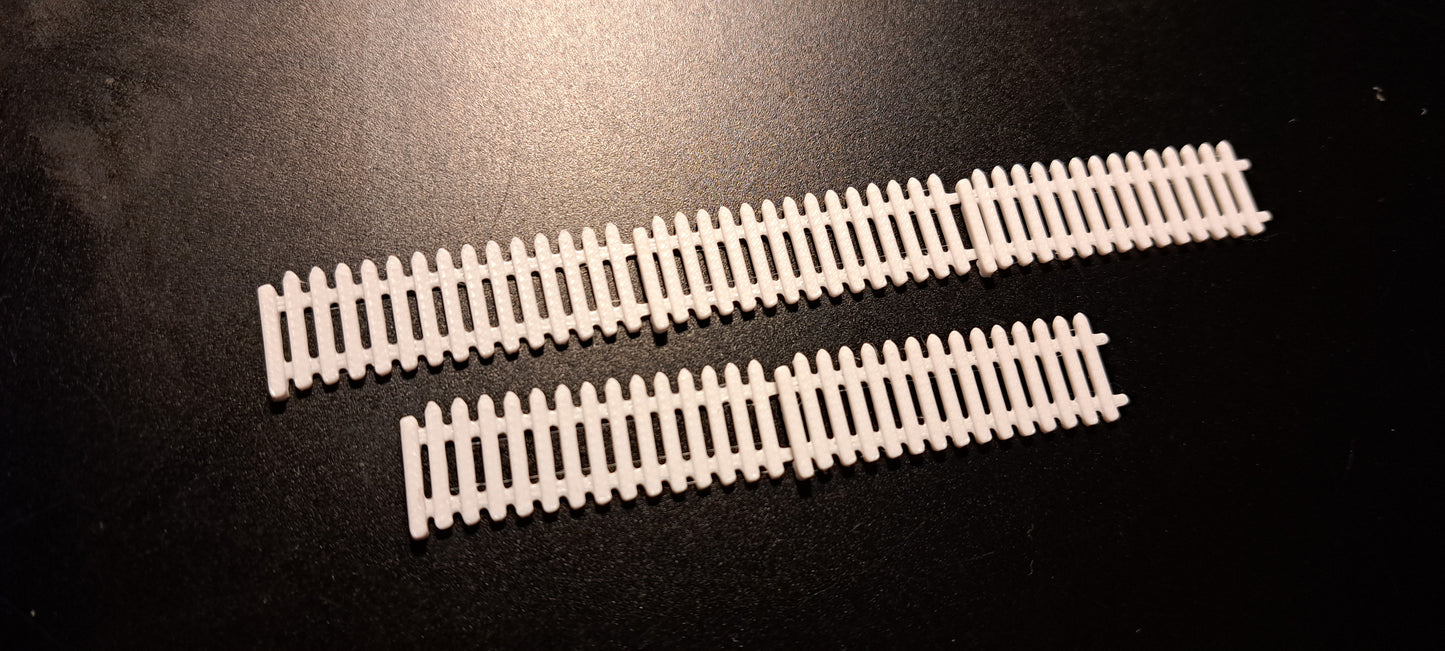 1/76th Scale White Picket Fence