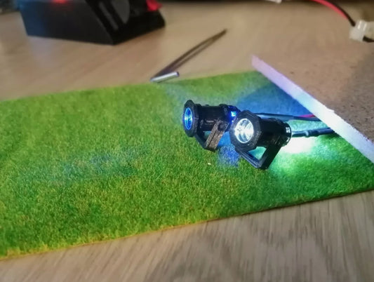 1/24th Scale Fairground LED Stage Light (3pcs)