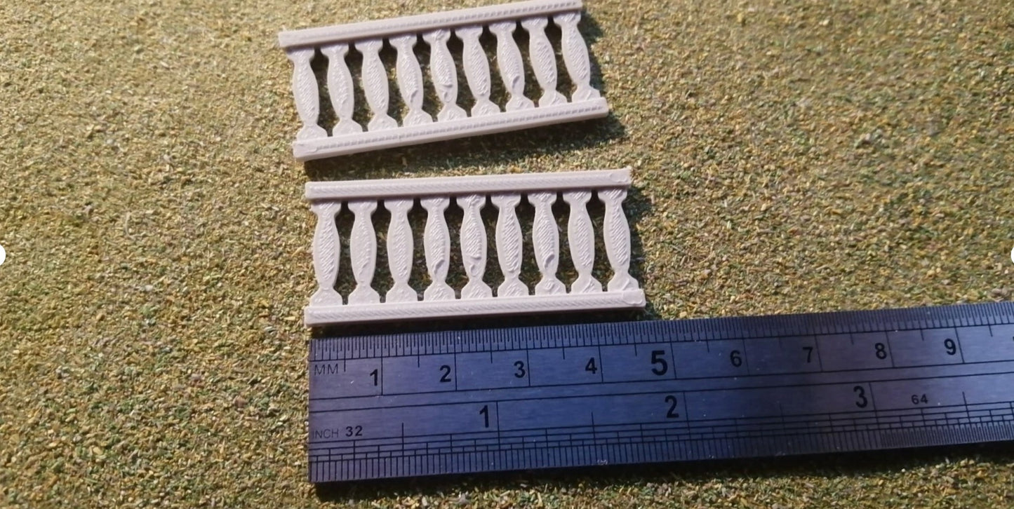 1/48th Scale Fairground Spindle Fence